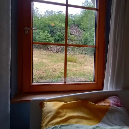 Sziklakert Kisvendeghaz 아파트 *